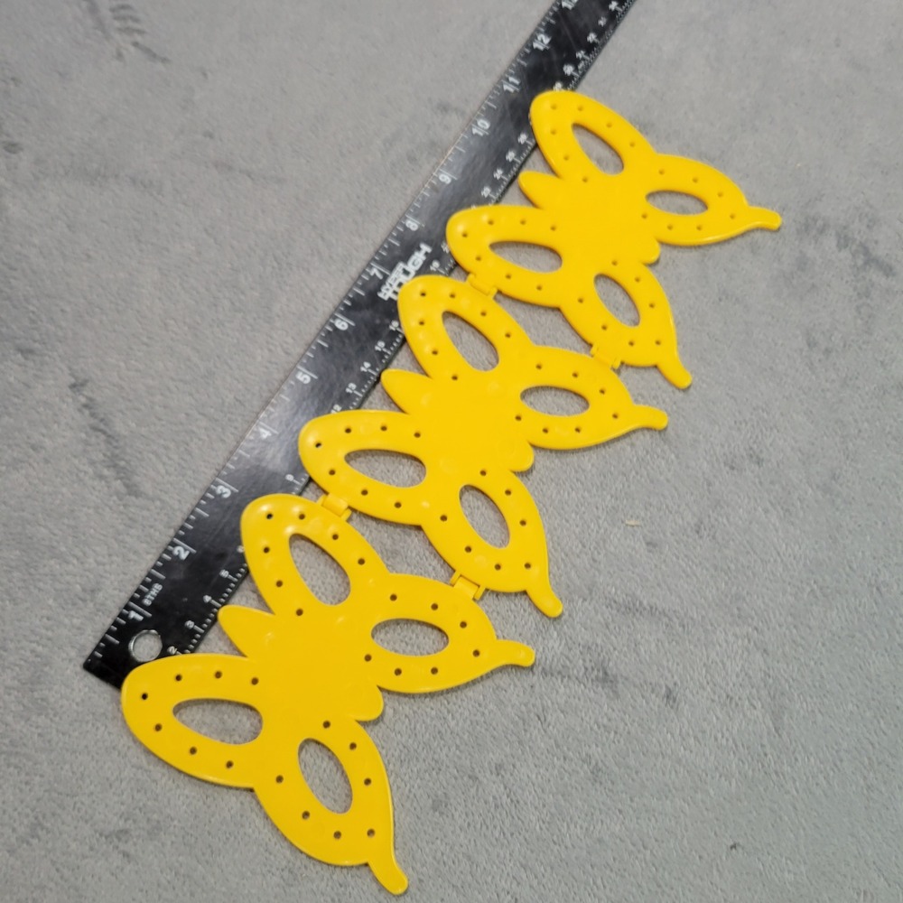Garden Fence Decor Unisex S Yellow Butterfly Hinged Plastic Pot Border Spring - Picture 3 of 3